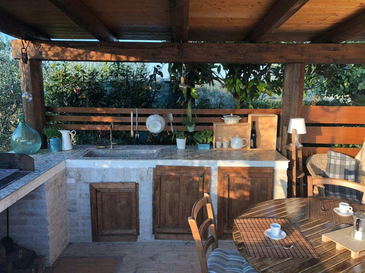 La Vigna Countrybnb Montottone ภายนอก รูปภาพ